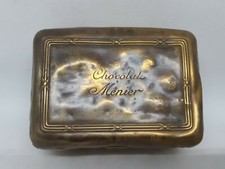 Ancienne boîte publicitaire