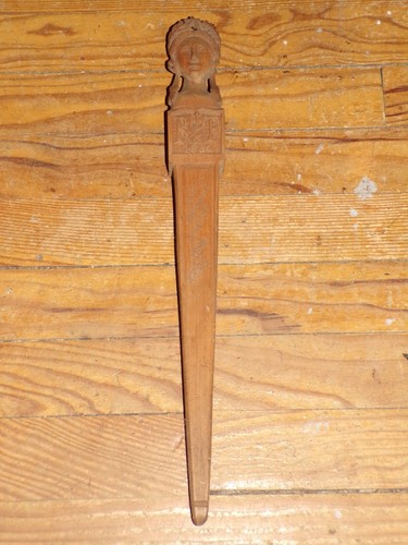 Ancienne quille militaire - , en