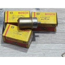 Peugeot 504 J7 - Opel Blitz - Saviem SG1 - 4 injecteurs BOSCH  DN0SD228 - BOSCH 