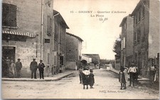 69 GRIGNY - la place, quartier