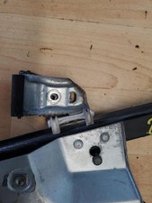 Leve vitre electrique avant