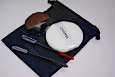 CHANEL LOT DE 4 ACCESSOIRES DE