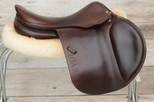 Stunning 2017 devoucoux - stunning, 17.5"