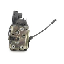 Serrure de porte avant droite