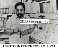 PHOTO DE PRESSE  ORIGINALE INTERPRESS DE ALAIN BOMBARD