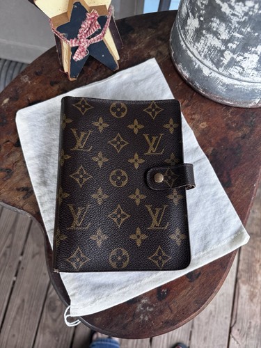 Louis vuitton agenda - louis, mm
