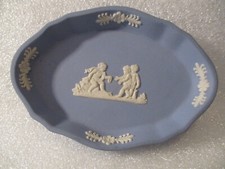 WEDGWOOD ancienne Petite coupelle ou vide poche occasion 11 cm x 8 cm bon état