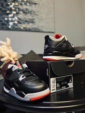 Nike Air Jordan 4 Retro Bred