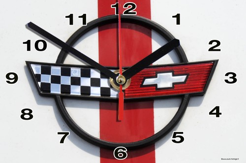 Horloge murale logo ancien - horloge,