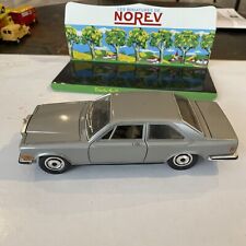 Rolls Royce Camargue . Burago .1/22 . Bonne État 