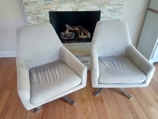 Chaises / chaises pivotantes West Elm 2x