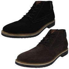 Bottes En Suède En Cuir À