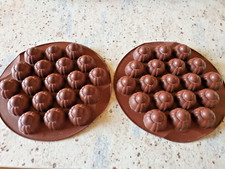 tupperware lot de 2 moules Mini Bouchées rond marron