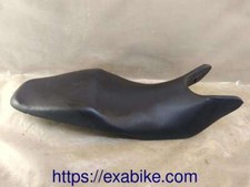 selle pour Honda CB 250 Hornet  de 1996 a 2000