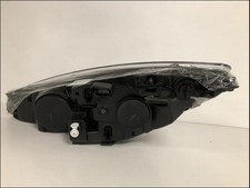 Optique avant principal droit