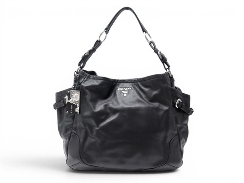 Neuf sac main prada - main,