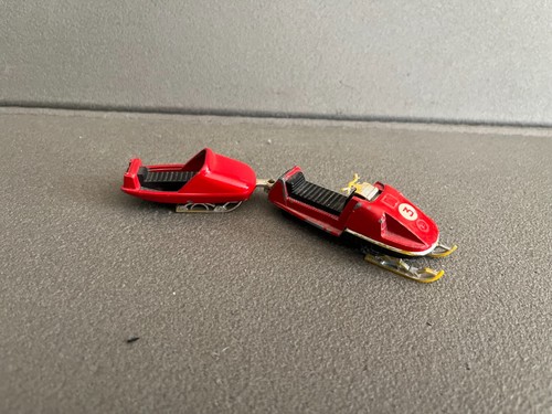 Ancienne voiture miniature - ancienne,