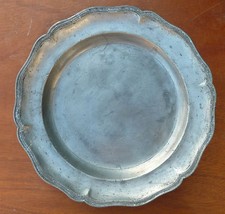 Assiette, plat en étain du XVIII° siècle, art populaire (diamètre 37cm)