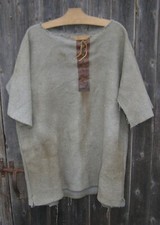 tunique chasuble déguisement médiéval artisanal serf  en drap de laine et cuir