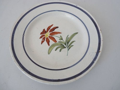 Ancienne assiette faïence