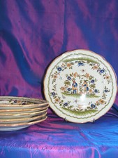 SIX ASSIETTES ANCIENNES    signées   repro VIEUX MOUSTIERS 18 ême siècle