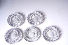 5 dessous de pieds de table rehausseurs piano armoire en verre