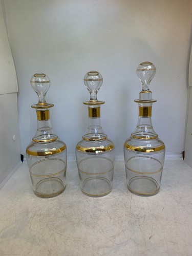 Ancienne carafe pour cave - cave, a