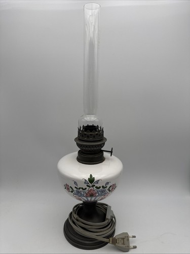 Ancienne lampe pétrole - lampe,
