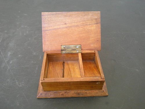 Boite timbres ancienne en - ancienne,