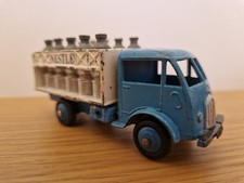 Dinky Toys Camion laitier Ford