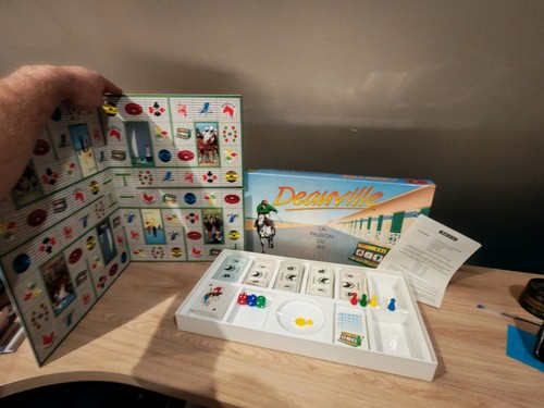 Rare jeu société - de,