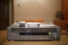Sony WV BS2 Hi8 VHS Video Deck Combo 8mm Lecteur Enregistreur Japon Rare Testé