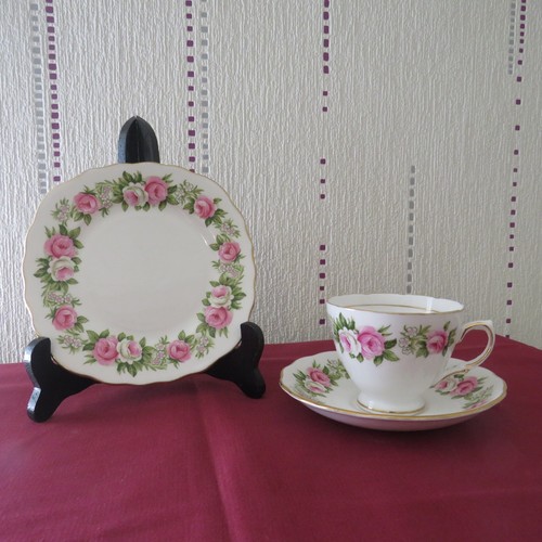 Tasse thé assiette - a, a