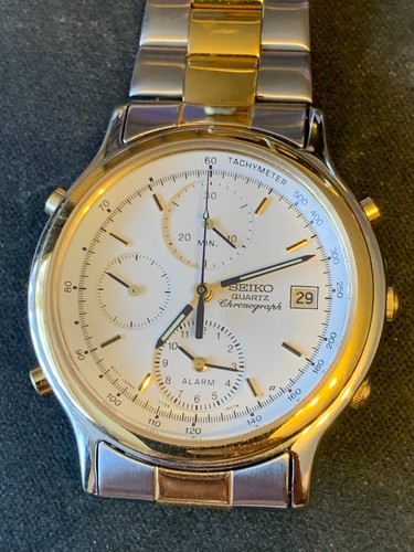 Seiko chronograph qurtz watch - qurtz,