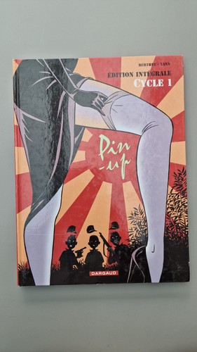 Pin édition - bd, pin-up