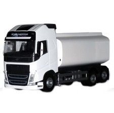 EMEK - Camion citerne blanc