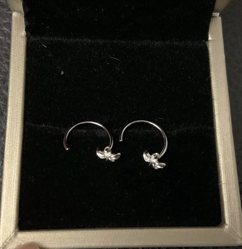 Boucles oreilles la - d’oreilles,