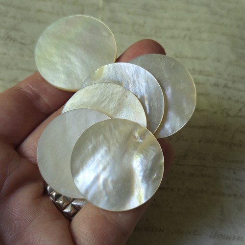 Lot jetons anciens nacre - jetons,