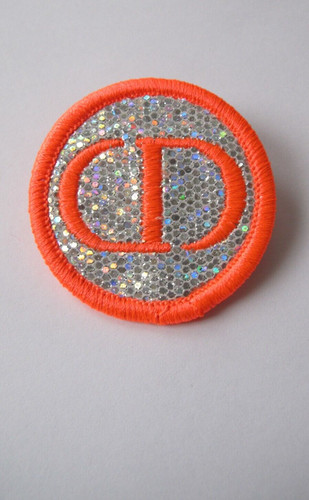 Dior broche pin - dior, pin's