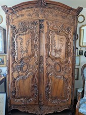 Somptueuse armoire Provençale