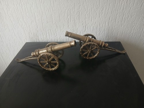 Paire canon artillerie - de, d'artillerie