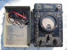 Multimètre marine américaine