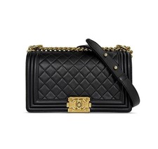 CHANEL Sac Boy Medium Noir en