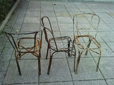 LOT DE 3 CHAISES design 40/50 fer forgé art deco ?