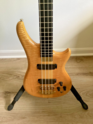 1991 alembic essence - essence, 4