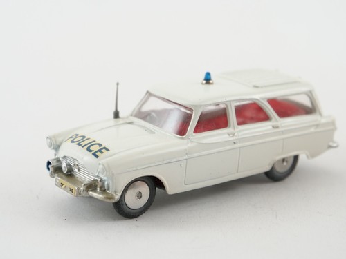 Corgi toys ford - toys,