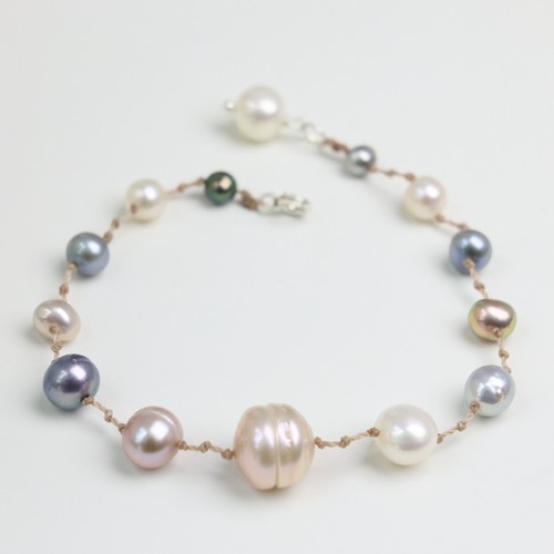 Bracelet perles eau douce - en,
