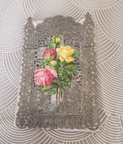 Image pieuse canivet dentelle - pieuse,