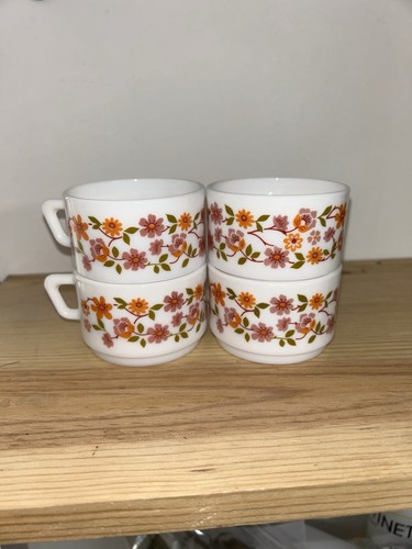 Petites tasses café - à,