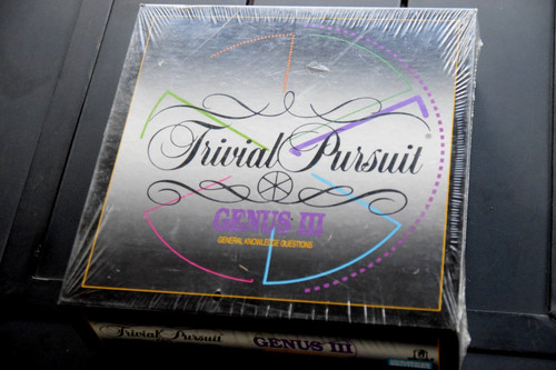 Trivial pursuit genus - trivial,